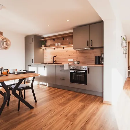 Benedikt & Wilhelmine * 雷滕贝格