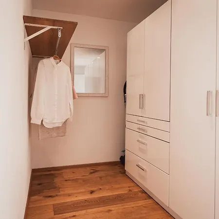 Benedikt & Wilhelmine 雷滕贝格